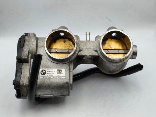 8 564 - Дроссельная заслонка BMW F750 F850 GS ADVENTURE 8564772 (D