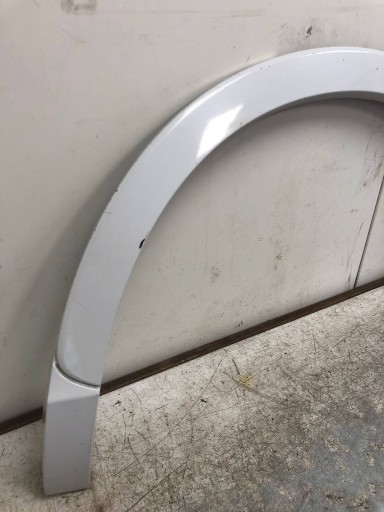 lišta blatníku levý záď AUDI Q3 8U 8U0853817B