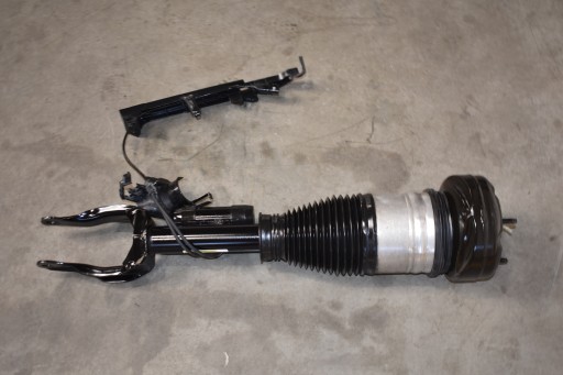 IDEALNY shock absorber front front right MERCEDES GLE W167 1