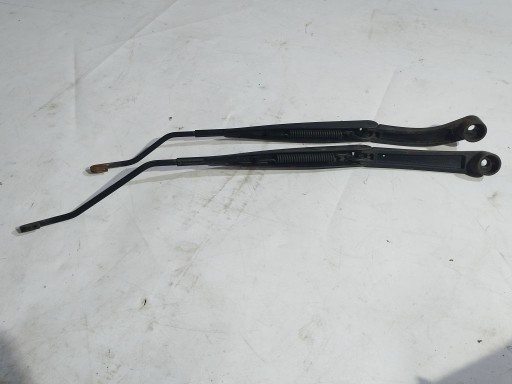 Chevrolet Cruze and wiper arms