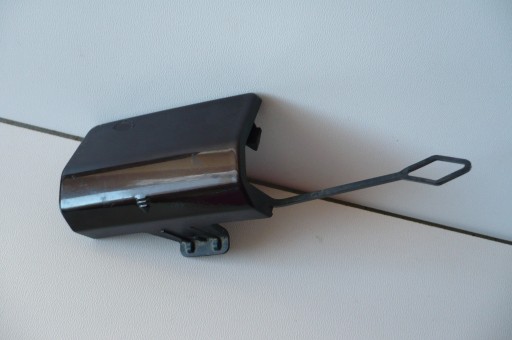 MERCEDES CLS C218 2010-13 Abschleppöse Stoßstange heck Sedan