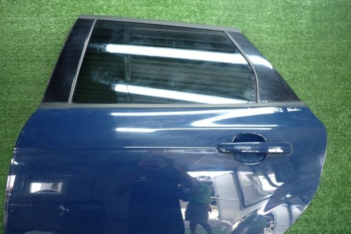 FORD FOCUS MK3 III KOMBI 10- door left rear. rear part