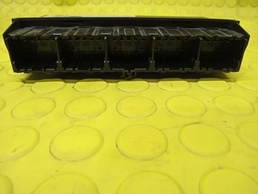 Unité commande confort FORD MONDEO MK3 2.0 D 5WK48731B