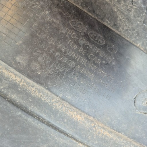 HYUNDAI TUCSON III LIFT 18- mudguard left front front 86811-D7500