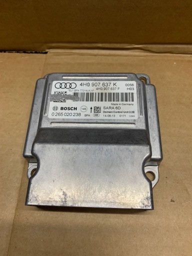 AUDI A8 D4 модуль ускорения 4H0907637K