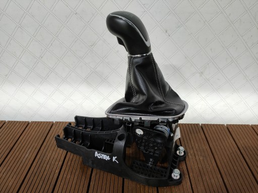 OPEL ASTRA K 15- 1.4T Mecanisme levier vitesse Mécanisme levier vitesse Engrenage Guêtre Pommeau Montage 55489542