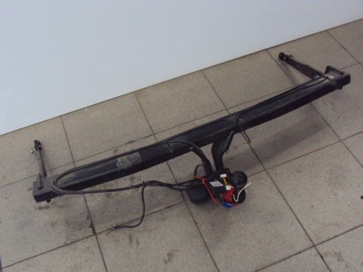691415569117181756 - БУКСИРОВОЧНЫЙ КРЮК SEAT LEON III FR HB