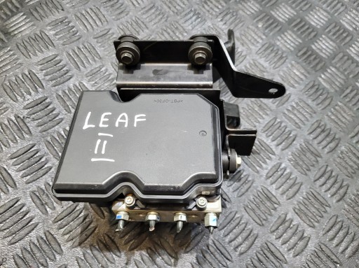 Pompa ABS 476605SH0A NISSAN LEAF II ZE1