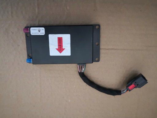 Модуль контролера wi-fi maserati quattroporte vi ghibli 670006543