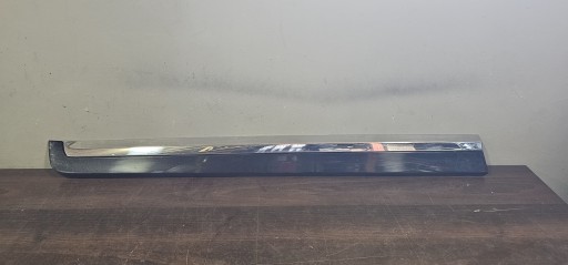 39819507 - Volvo xc60 накладка на передні двері ліва хром, колір 452