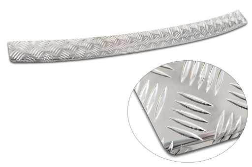 2/35576 - НАКЛАДКА НА БАМПЕР VOLKSWAGEN CRAFTER II 2017-