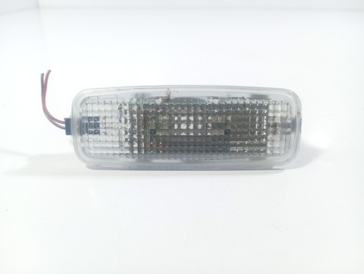 Audi A3 8L 96-00 OSWIETLENIE des Kabine Licht innen SUFITOWA 4D0947105A