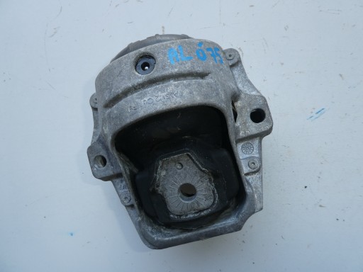engine mount AUDI A4 B8 A5 Q5 8R0199381
