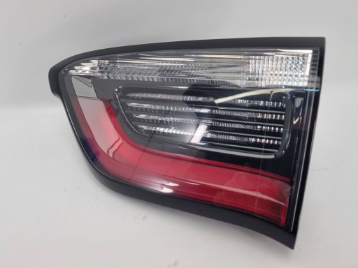 20260201 -KUD12 - Jeep compass ii mp задний правый фонарь во внутренней заслонке