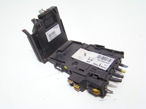 Peugeot citroen - модуль напруги 28201235