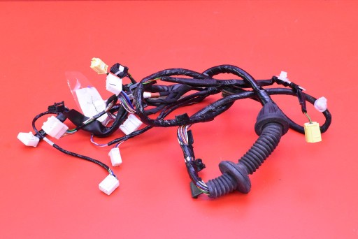 bundle wiring door left front 82152-0DQ30-C TOYOTA YARIS CROSS 20