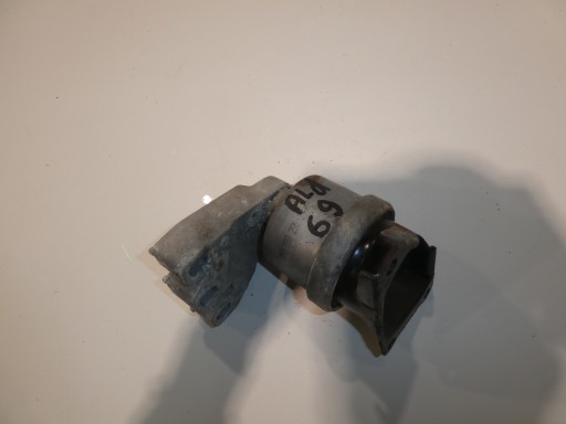 T5 LIFT 2.0TDI Supporti motore usato 7E0199256J 7E0199207