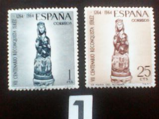Znaczki , Hiszpania ,religia MNH