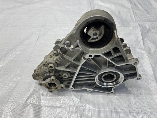 JAGUAR F-PACE РЕДУКТОР J8A2-7K780-AB