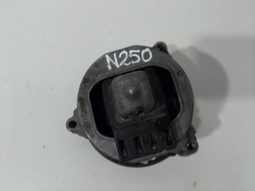 BMW X3 G01 engine mount left console holder 8482771-01 (N250)