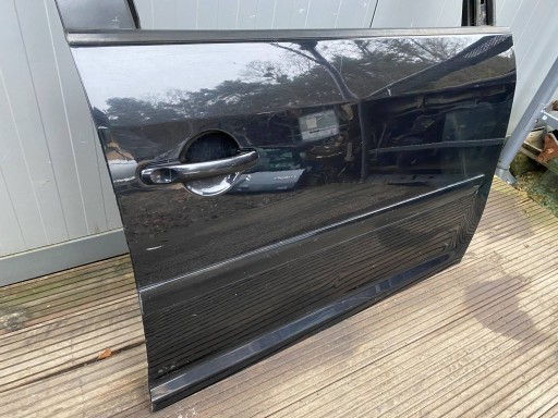 VW TOURAN and complete door right front black,
