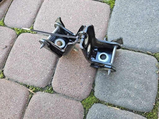 hinge hinges door rear part tylnych prawych KTV Opel Corsa F