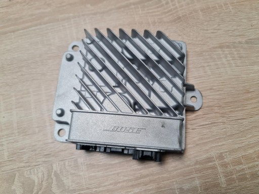 УСИЛИТЕЛЬ РАДИО RENAULT CLIO BOSE 280637752R