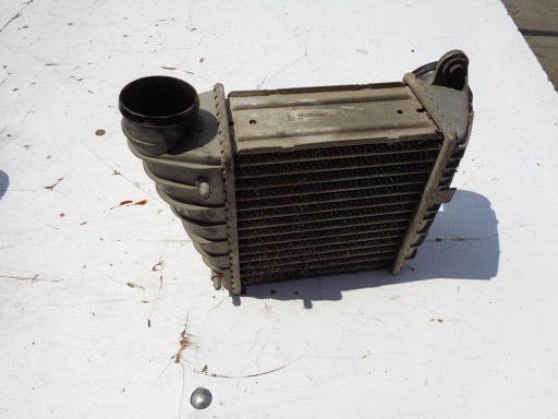 Интеркулер радиатор AUDI A3 8L 1.9 TDI