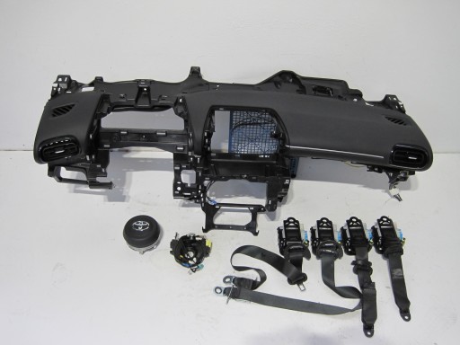 Armaturenbrett rozdzielcza TOYOTA YARIS IV