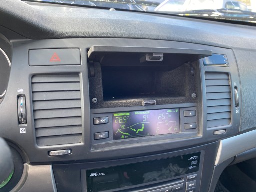 Chevrolet Epica 06-11 rešetka rešetka ventilacije zračni srednja Z WYSWIETLACZEM