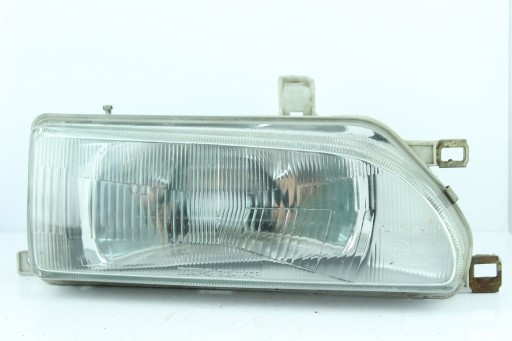 REFLEKTOR far prednja TOYOTA COROLLA desna 082121140 DEPO