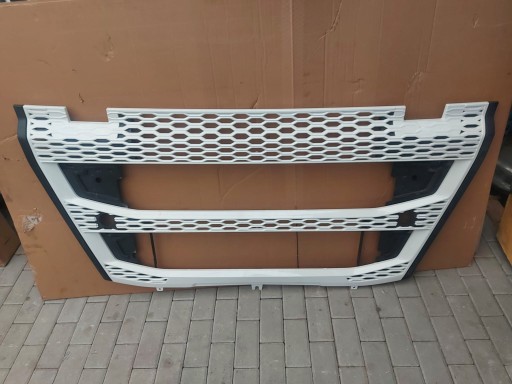 321000VOLVO - ГРИЛЬ Решітка VOLVO FH5