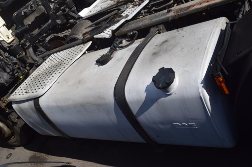 ТОПЛИВНЫЙ БАК DAF XF 105 106 590L