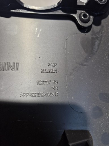 9262421 MINI COOPER F55 F56 F57 Boîte Couverture tablier moteur du tableau de bord Console Sous Volant