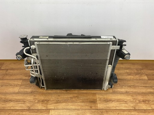 Komplet Kühler Kühler Lüfter Lüfter 5.7 Dodge Ram 1500 2019+ USA