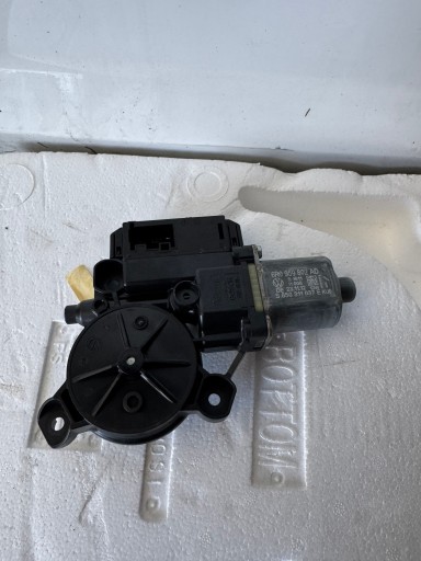 VW POLO 6R mini motor windows front right 6R0959802AB