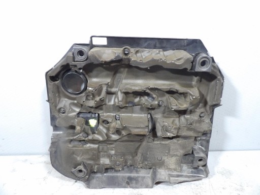 AUDI A3 8V 2.0TDI engine housing cover 04L103925A