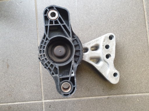holder engine mount CITROEN C3 PEUGEOT 2008 208 1.2 VTI 1.0 9676771080