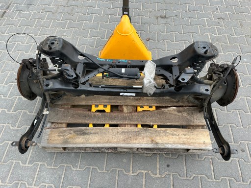 Focus mk3 лифт задней подвески 1.0 eb в сборе