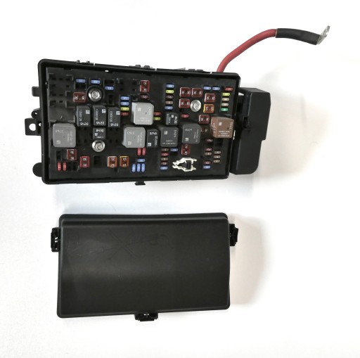 OPEL INSIGNIA A Unité commande confort Module fusibles 13275884_09 MJ
