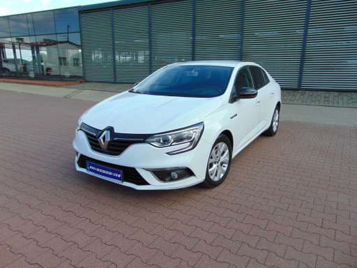 Renault Megane IV - restilizacija - Auto Republika