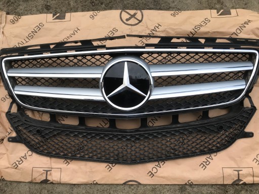 MERCEDES CLS 2011-2014 Решетка перед лифтом Distronic