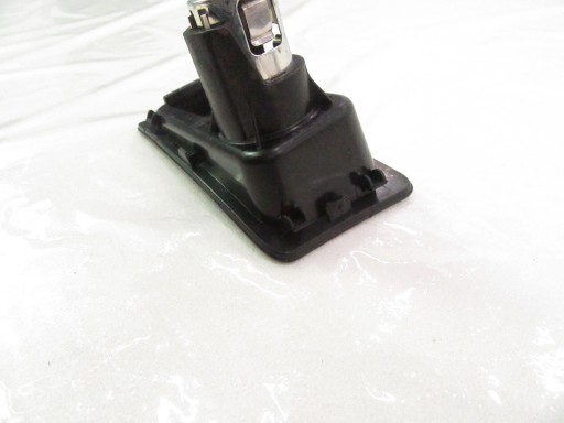 cover adapter zapalniczki AUX-IN BMW e81 e87