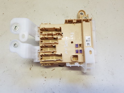 82730-78021 - LEXUS NX 300H КОРОБКА МОДУЛЬ BSI 82730-53021