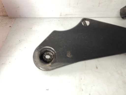 VW Passat B7 Blende Abdeckung Unterfahrschutz rechts heck 3AA825102