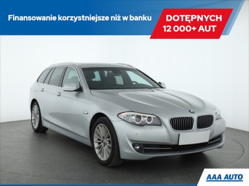 BMW Seria 5 F10-F11 Touring 520d 184KM 2012