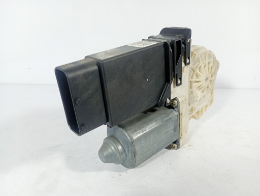 SEAT Toledo 2 II 98-05 mini motor engine of the window right front OE 9776101436203