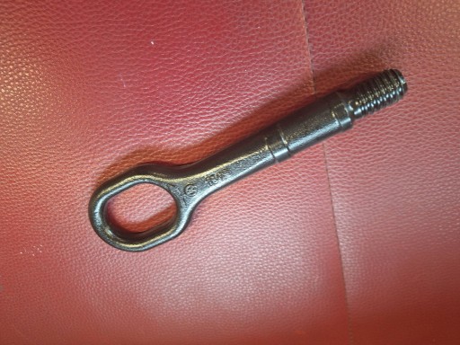 Ucho holownicze Volkswagen PASSAT B6 1T0805615A