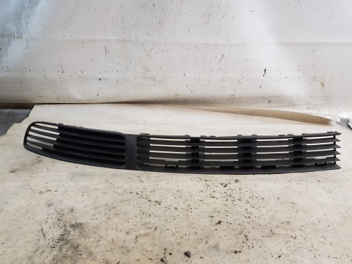 grid of a bumper right front VW PASSAT B5 PRZEDLIFT