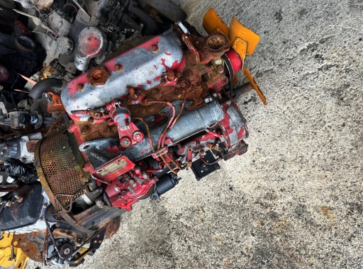 3-цилиндровый двигатель CASE IHC, сельскохозяйственный трактор, вилочный погрузчик